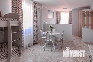 1-к квартира, посуточно, 40м2, 2/3 этаж