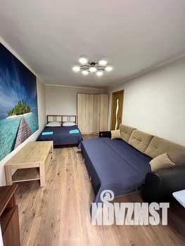 1-к квартира, посуточно, 37м2, 4/5 этаж