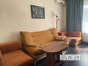 1-к квартира, посуточно, 39м2, 1/3 этаж