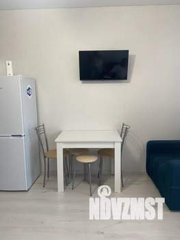 Студия квартира, посуточно, 28м2, 14/17 этаж