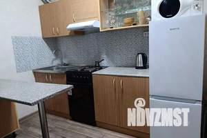 1-к квартира, посуточно, 30м2, 1/8 этаж