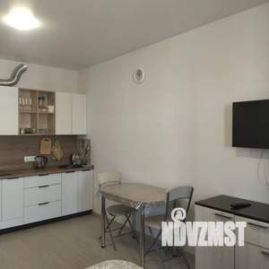 Студия квартира, посуточно, 27м2, 15/18 этаж