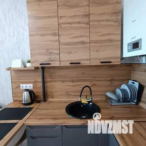 1-к квартира, посуточно, 36м2, 10/16 этаж