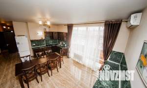 3-к квартира, посуточно, 80м2, 1/1 этаж