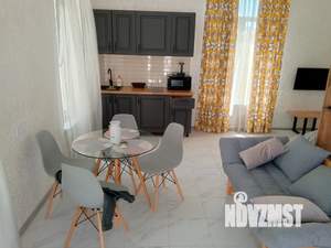 Студия квартира, посуточно, 33м2, 1/1 этаж