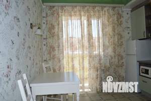 1-к квартира, посуточно, 38м2, 8/10 этаж