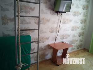 1-к квартира, посуточно, 37м2, 2/5 этаж