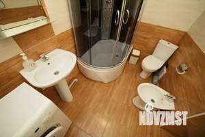 2-к квартира, посуточно, 40м2, 4/4 этаж