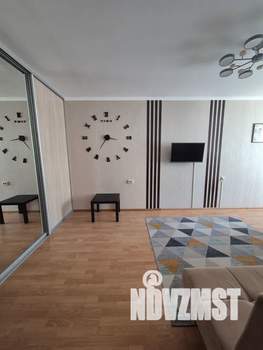 1-к квартира, посуточно, 43м2, 7/10 этаж
