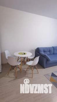 1-к квартира, посуточно, 41м2, 1/18 этаж