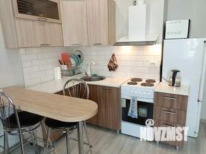 Студия квартира, посуточно, 30м2, 10/20 этаж