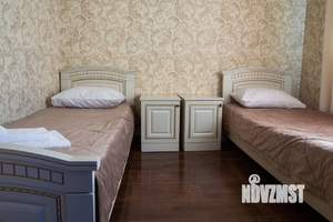 3-к квартира, посуточно, 50м2, 1/1 этаж