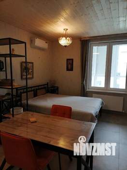 Студия квартира, посуточно, 30м2, 4/7 этаж