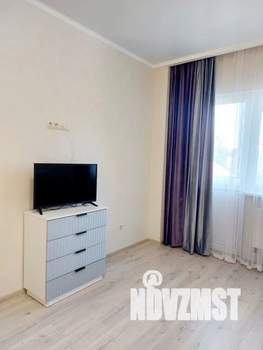 Студия квартира, посуточно, 33м2, 3/3 этаж