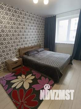 1-к квартира, посуточно, 42м2, 3/6 этаж