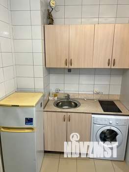 Студия квартира, посуточно, 22м2, 1/2 этаж