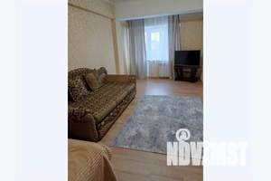 1-к квартира, посуточно, 45м2, 4/8 этаж