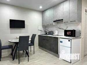 1-к квартира, посуточно, 37м2, 1/1 этаж