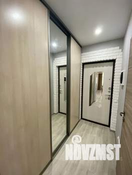 Студия квартира, посуточно, 34м2, 10/20 этаж