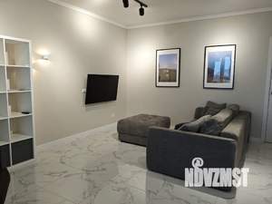 1-к квартира, посуточно, 68м2, 17/23 этаж