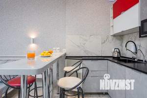 1-к квартира, посуточно, 40м2, 3/7 этаж