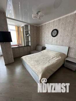 1-к квартира, посуточно, 32м2, 1/1 этаж