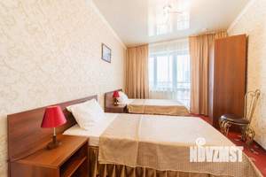 3-к квартира, посуточно, 54м2, 1/1 этаж