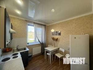 1-к квартира, посуточно, 33м2, 3/15 этаж