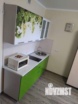 Студия квартира, посуточно, 27м2, 8/18 этаж