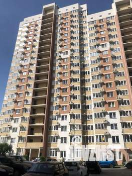 1-к квартира, посуточно, 40м2, 10/19 этаж