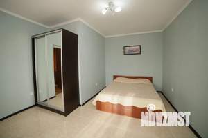 2-к квартира, посуточно, 40м2, 4/4 этаж