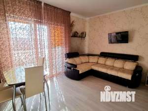 1-к квартира, посуточно, 40м2, 3/3 этаж