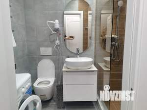 1-к квартира, посуточно, 40м2, 1/8 этаж