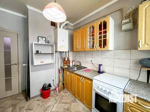 1-к квартира, на длительный срок, 36м2, 1/10 этаж