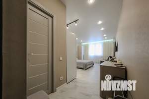 Студия квартира, посуточно, 44м2, 16/19 этаж