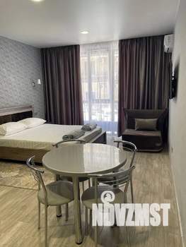 Студия квартира, посуточно, 31м2, 1/4 этаж