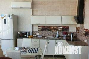 1-к квартира, посуточно, 54м2, 8/9 этаж