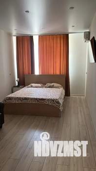 1-к квартира, посуточно, 36м2, 6/15 этаж