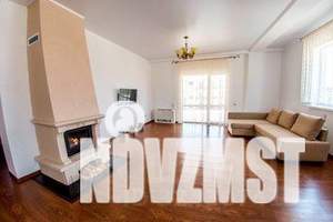 4-к квартира, посуточно, 152м2, 2/3 этаж