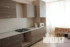 1-к квартира, посуточно, 44м2, 5/10 этаж