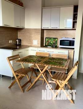 Студия квартира, посуточно, 32м2, 3/3 этаж