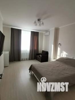 1-к квартира, посуточно, 38м2, 4/9 этаж