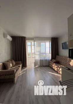 Студия квартира, посуточно, 23м2, 3/8 этаж