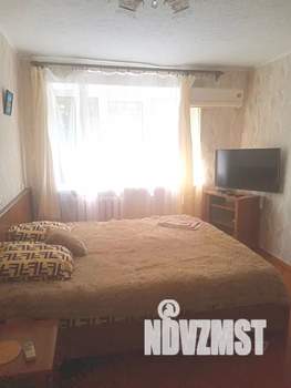 2-к квартира, посуточно, 41м2, 3/5 этаж