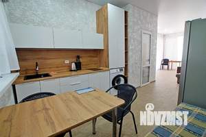 Студия квартира, посуточно, 35м2, 1/2 этаж