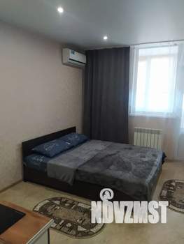 Студия квартира, посуточно, 27м2, 19/20 этаж