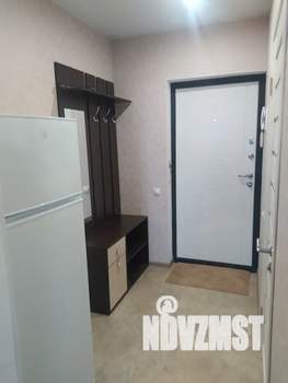 Студия квартира, посуточно, 27м2, 19/20 этаж