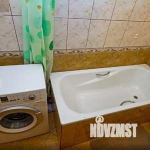 3-к квартира, посуточно, 80м2, 6/7 этаж