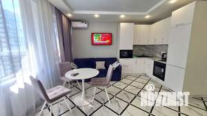 Студия квартира, посуточно, 33м2, 13/20 этаж