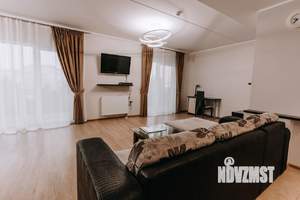 2-к квартира, посуточно, 80м2, 1/1 этаж
